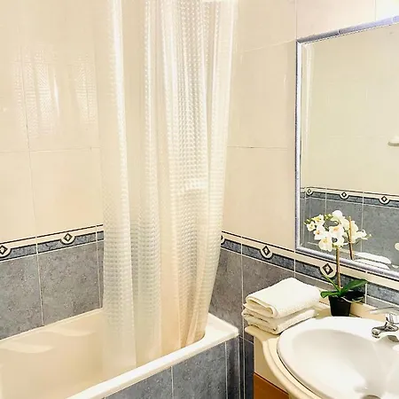 Spacious Central Apartament Daire